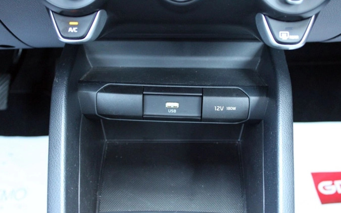 Kia Stonic cena 74900 przebieg: 17136, rok produkcji 2022 z Niemodlin małe 379